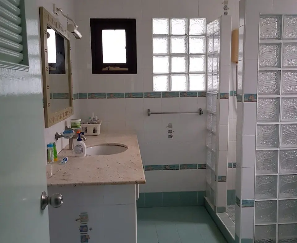 Bang Rak Bungalow For Sale Bathroom 2