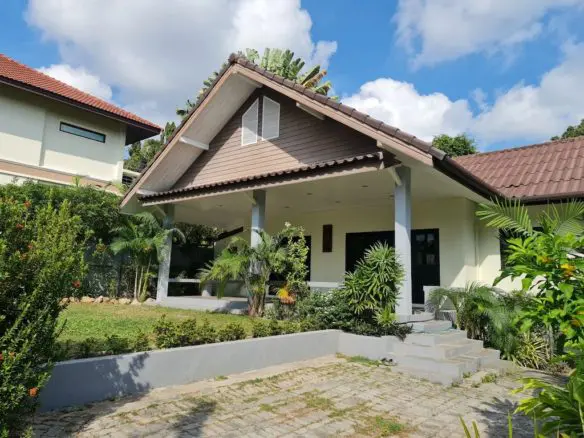 Bang Rak Bungalow For Sale Villa Exterior