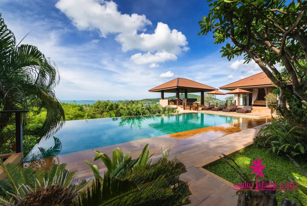 Infinity Sea View Pool