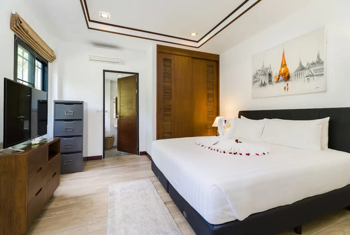 Chaweng Noi Tropical Paradise Villa Bedroom size