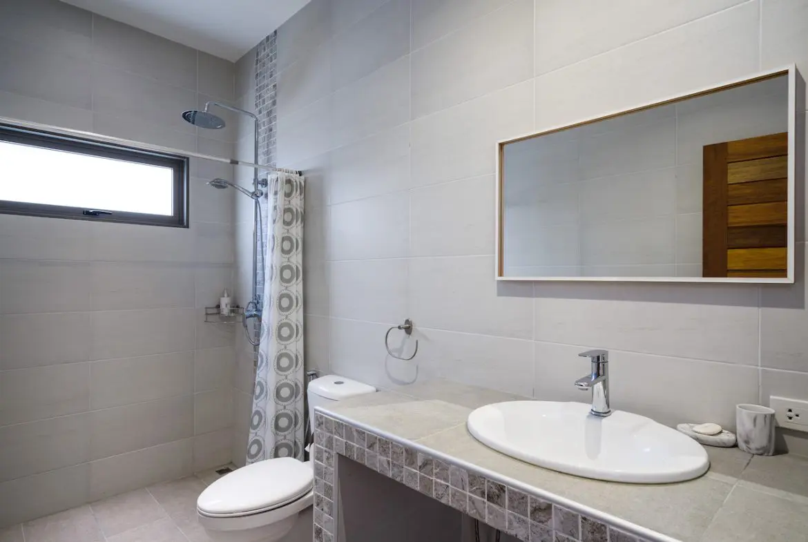 Investment Property Samui Bathroom 2