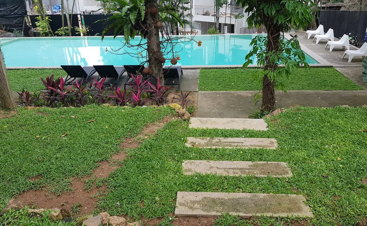 Ko Samui Townhouse Pool Walkway