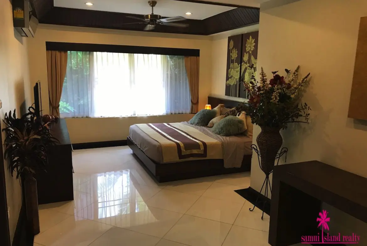 Luxury Town House Property Ko Samui Master Bedroom