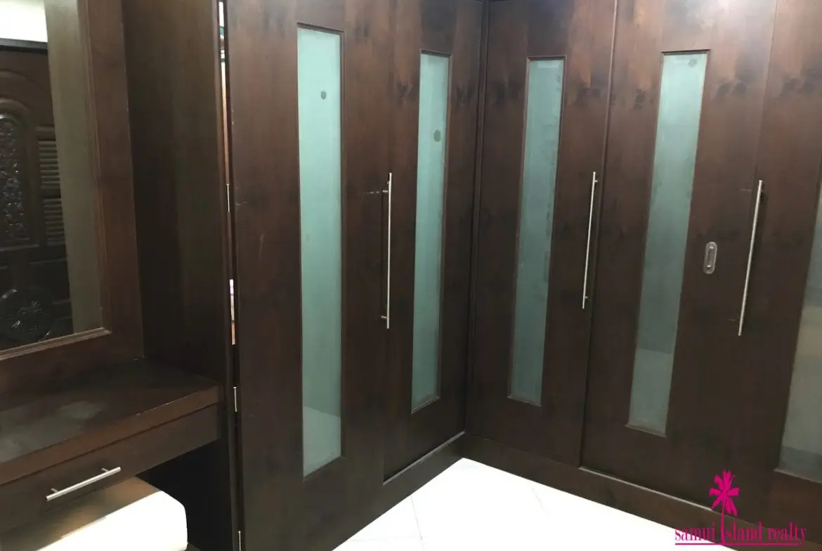 Luxury Town House Property Ko Samui Walkin Wardrobe