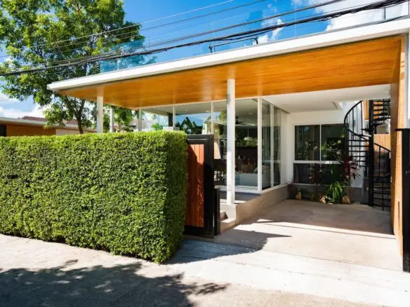 Samui Grand Park Villa For Sale Parking