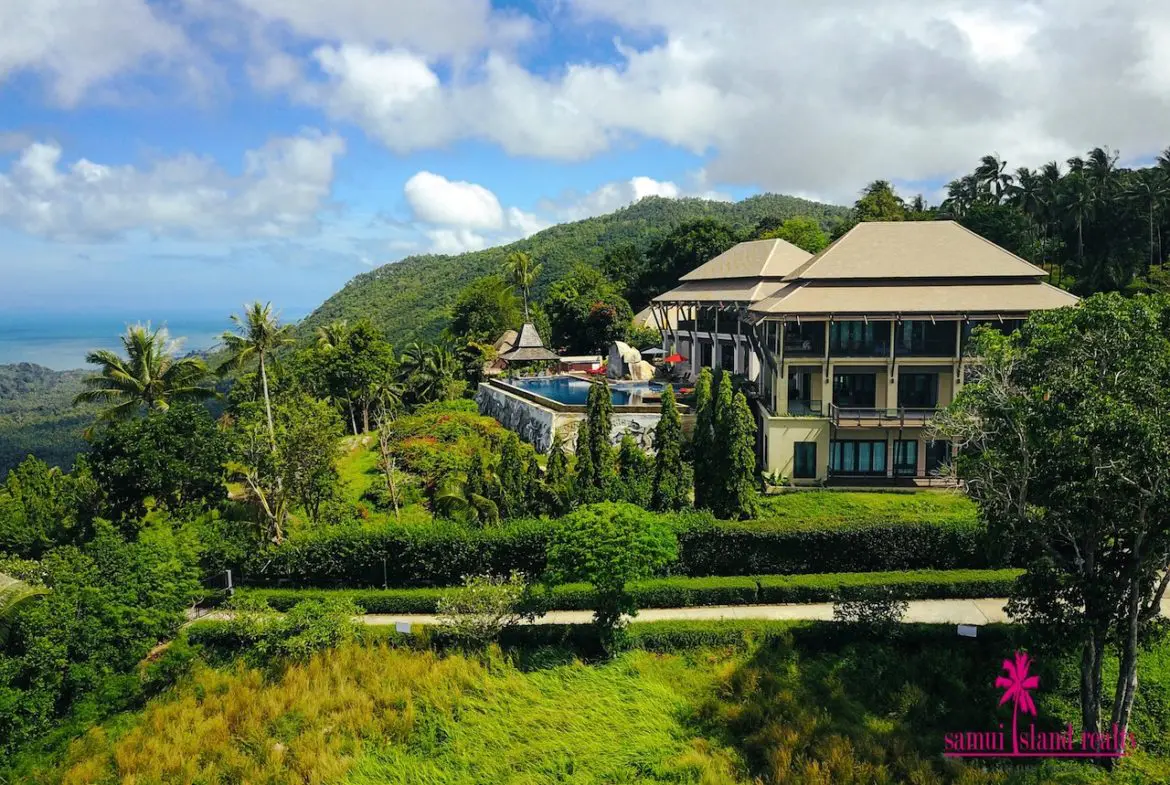 Samui Ridgeway Villa Side