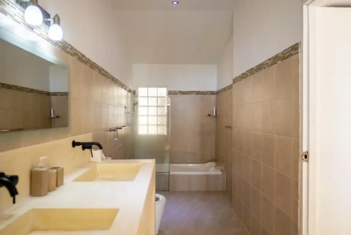 Sea View Pool Villa For Sale Chaweng Noi Bathroom