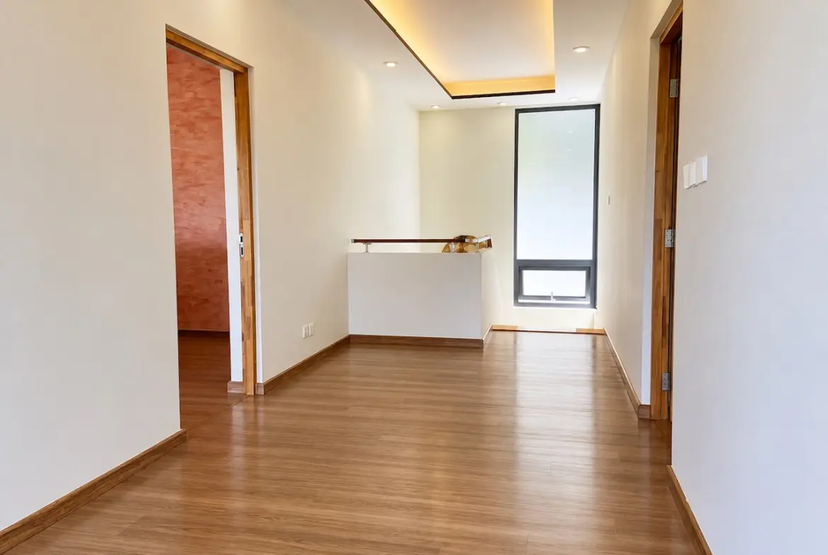 Sea View Property For Sale Samui Hallway