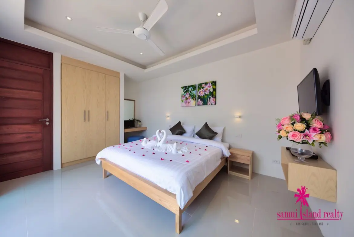 Lipa Noi Beachside Villa For Sale Koh Samui Bedrooms