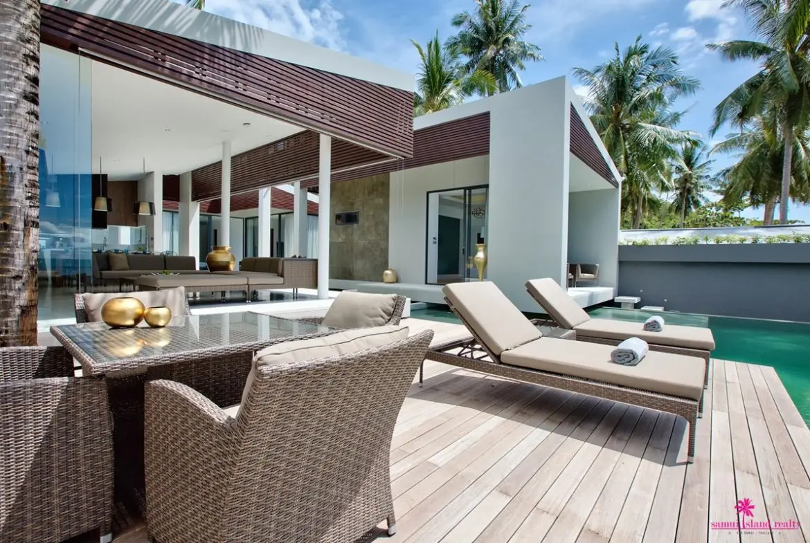 Villa Neung Pool Deck