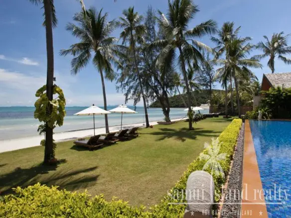 Beachfront Villa Koh Samui Lawn