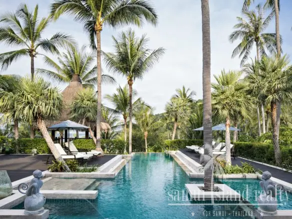 The Estates Four Seasons Swimming Pool