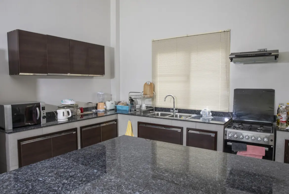 Koh Samui Laem SOr Villa For Sale Kitchen