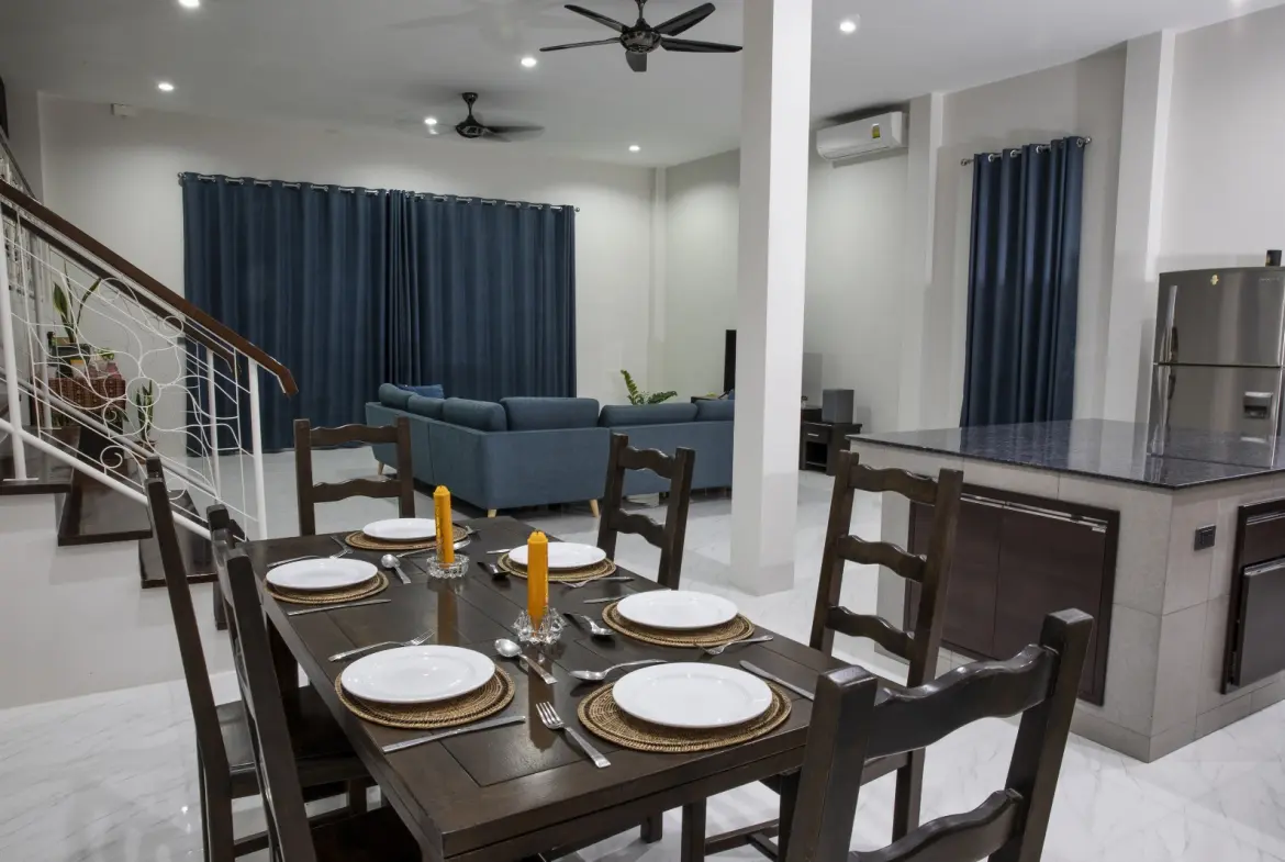 Koh Samui Laem Sor Villa For Sale Dining