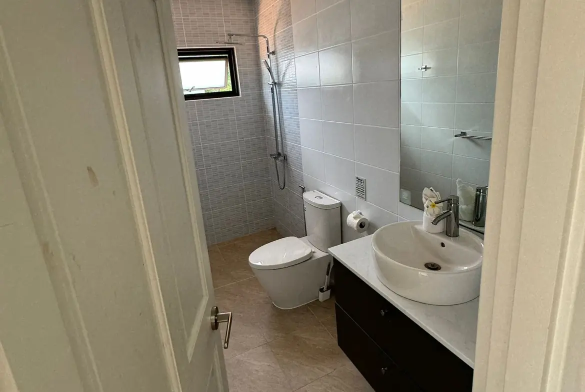 House For Sale In Plai Laem Koh Samui Bathroom