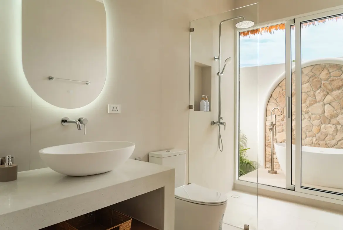 3-Bed Residences At Thara Tropical Villas Bathroom