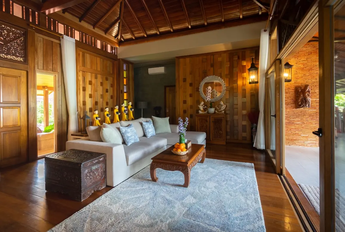 Beachfront Property For Sale In Koh Samui Lounge