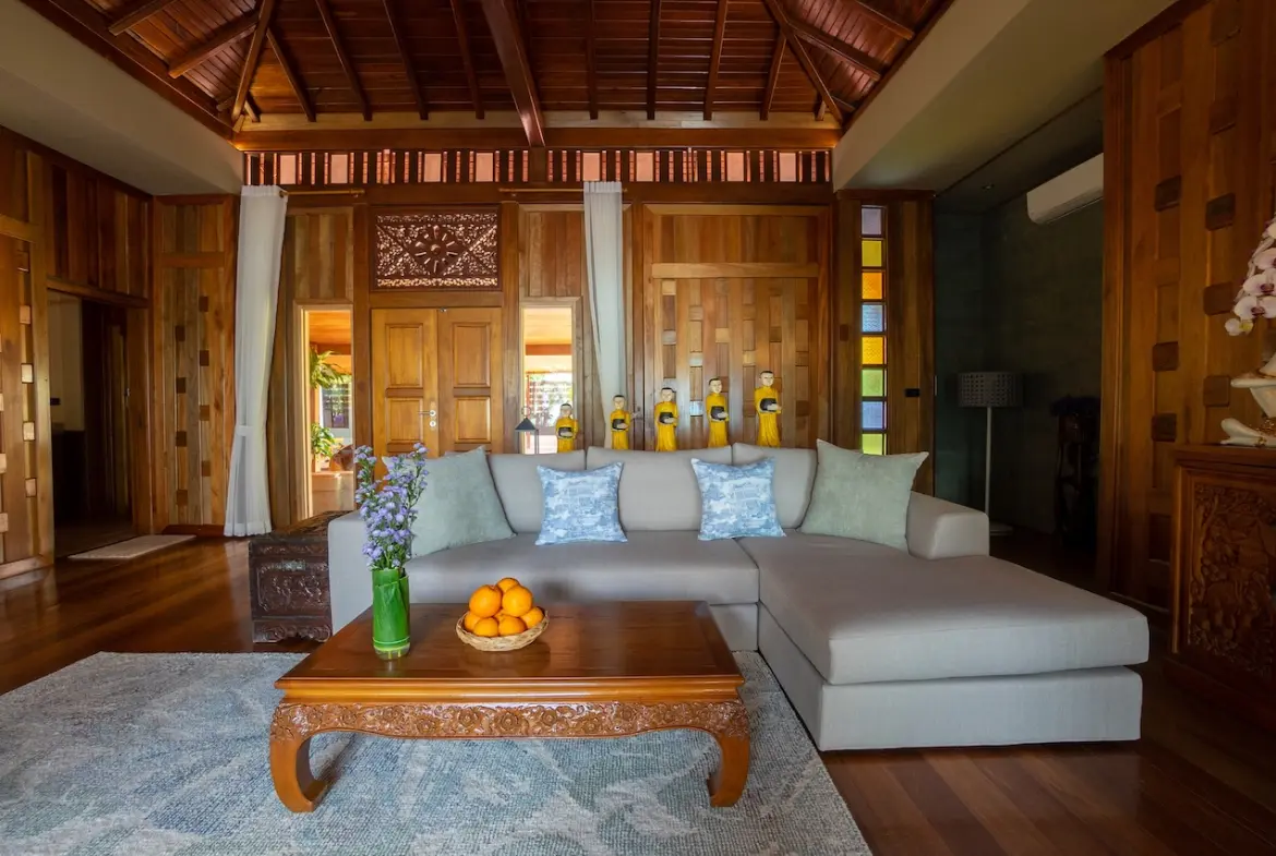 Beachfront Property For Sale In Koh Samui Lounge