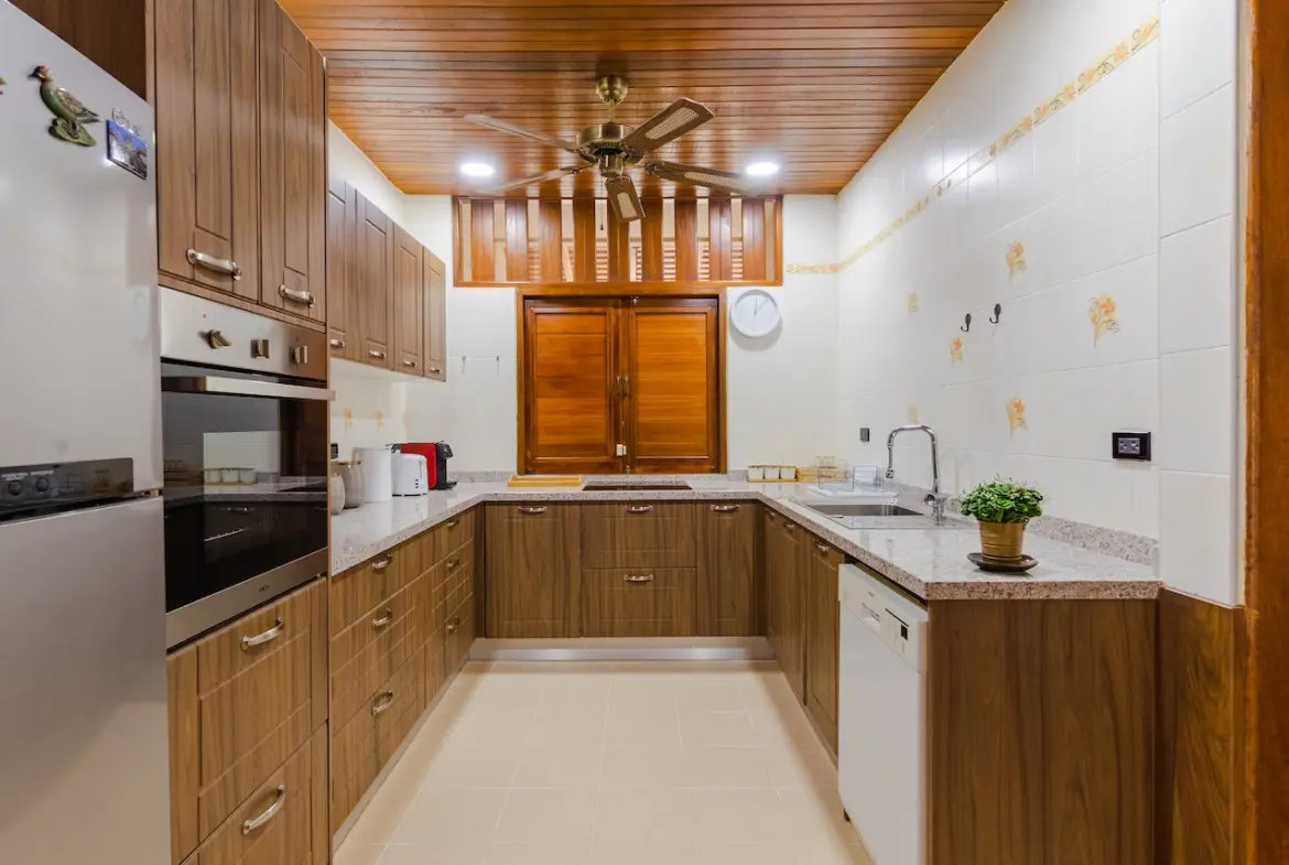 Beachfront Property For Sale In Koh Samui Kitchen