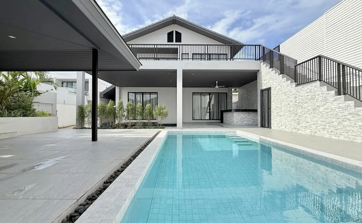 Choeng Mon 3-Bed Property