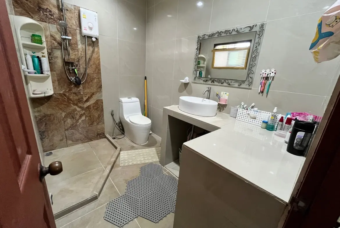 Koh Samui Property With Expansive Grounds Bathroom