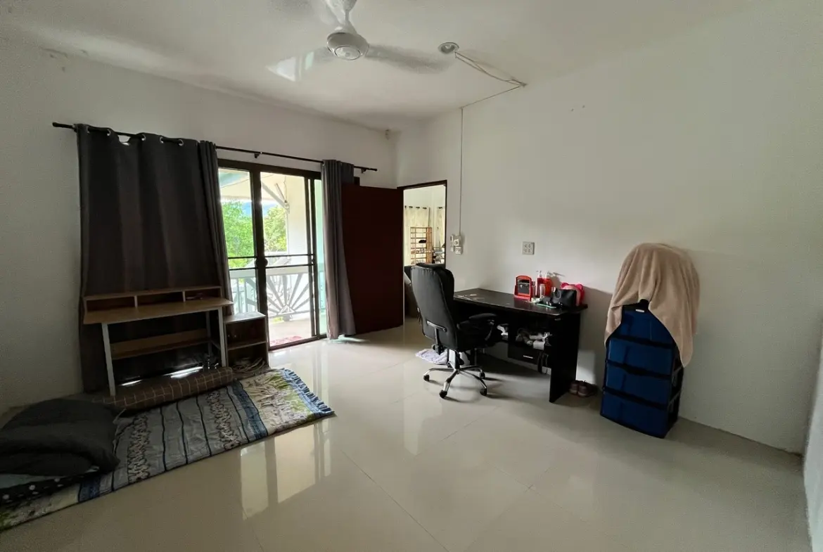 Koh Samui Property With Expansive Grounds Bedroom