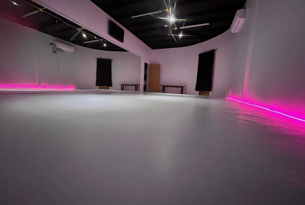 Koh Samui Property With Expansive Grounds Dance Studio
