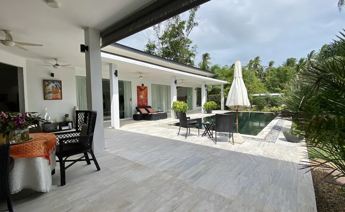 Maenam Modern Pool Villa Terrace