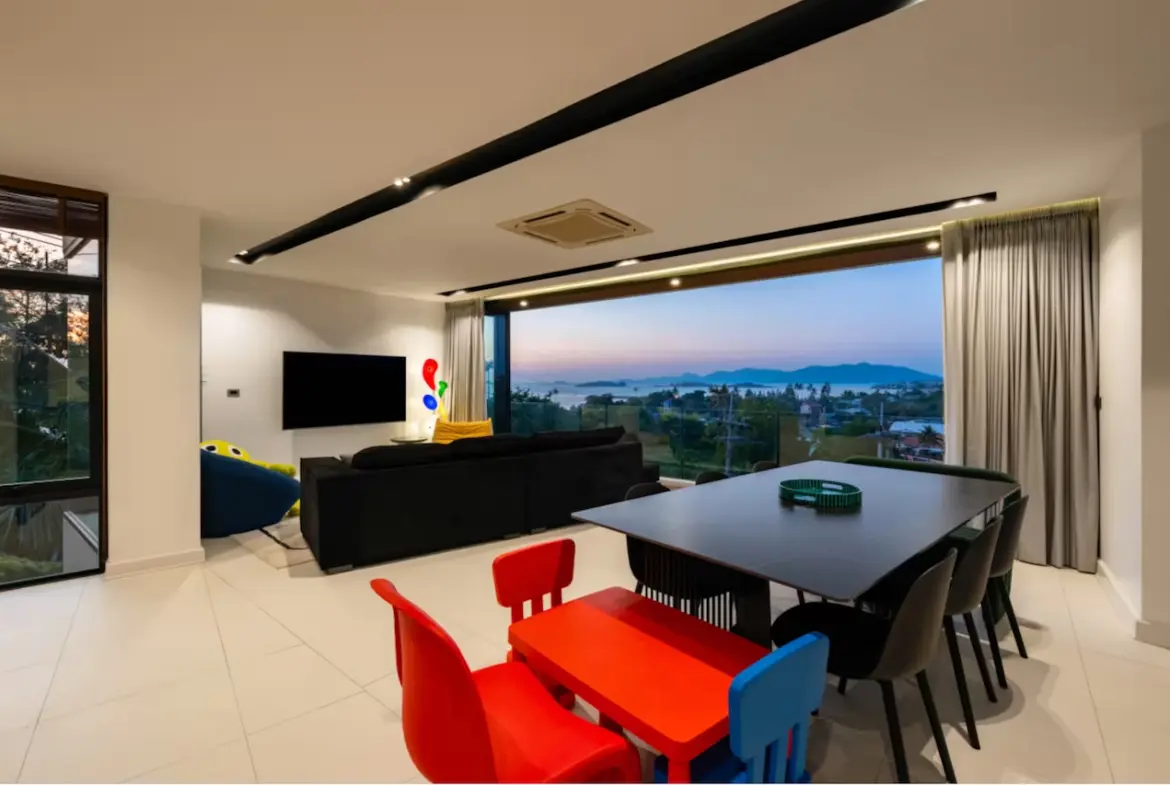 The Bay Villa living Space