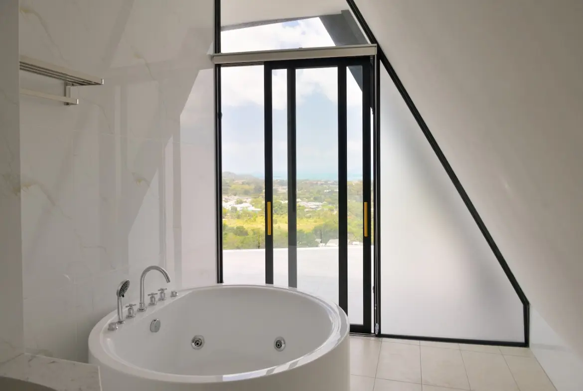 Villa Fantasia Koh Samui Bathroom