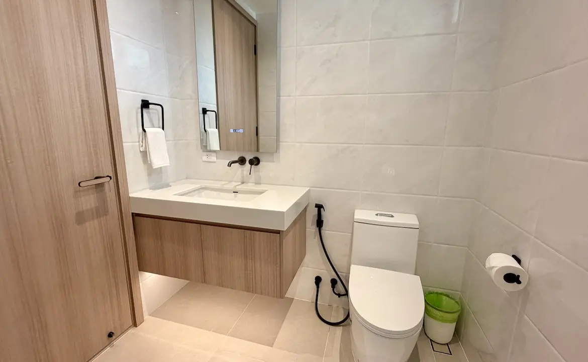 Chaweng Noi Sea View Property Guest Bathroom