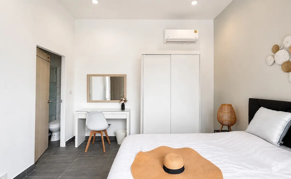 2 Bedroom Villa Choeng Mon Bedroom