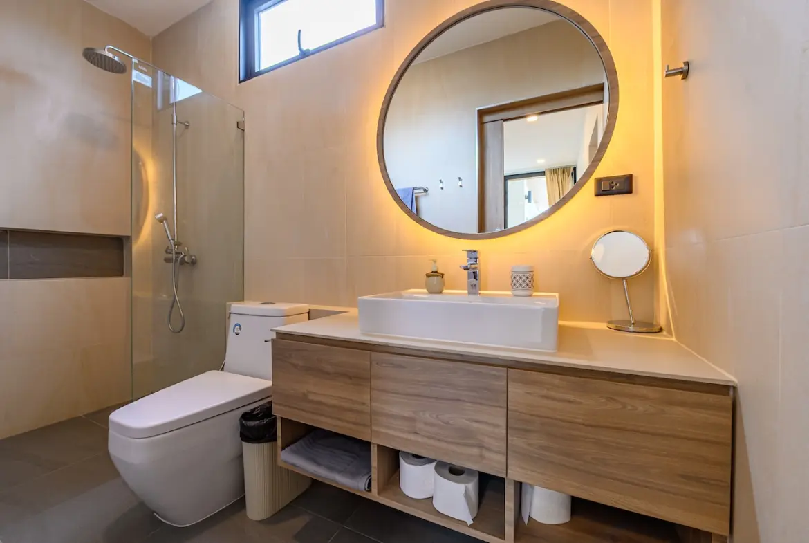 Bophut 2-Bed Pool Villa Bathroom