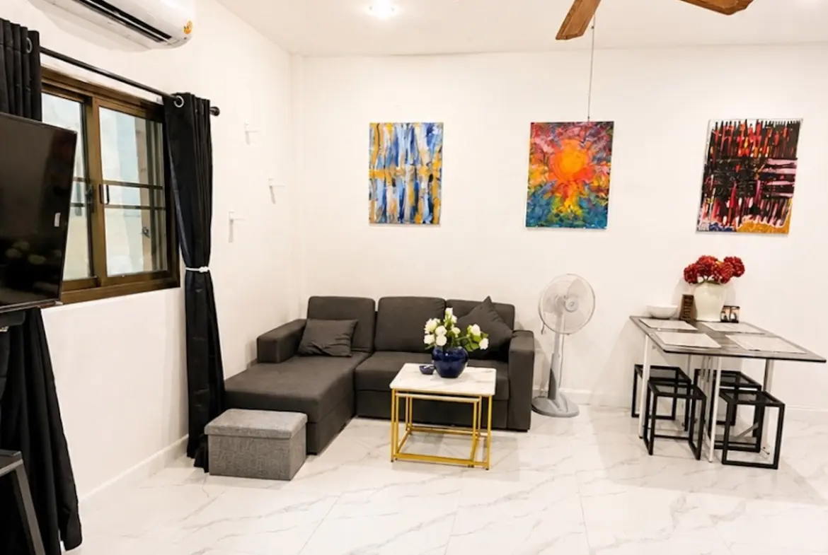 Chaweng 1 Bedroom Bungalow Living
