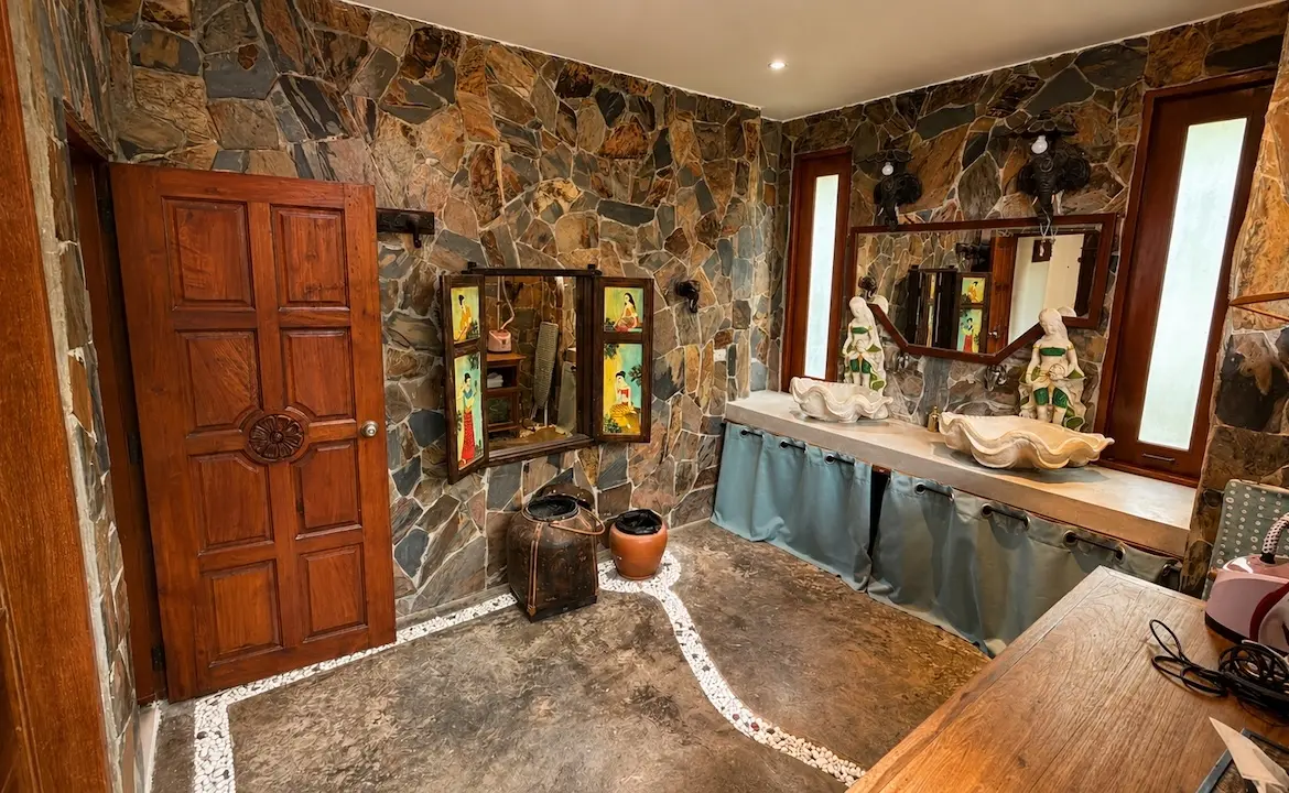 Koh Samui Tropical Villa Bathroom