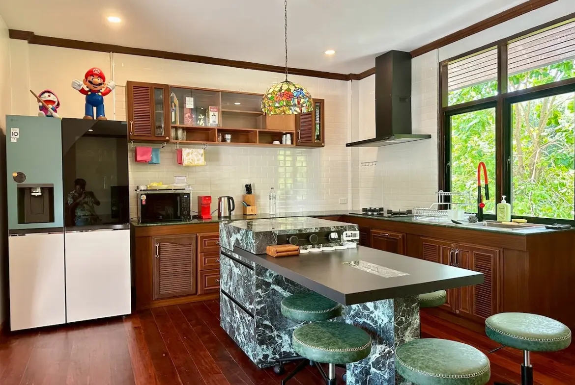 Koh Samui Villa In Angthong Kitchen