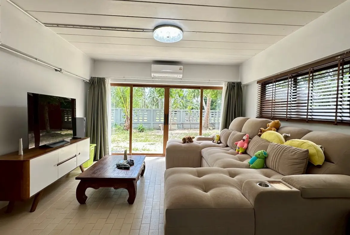 Koh Samui Villa In Angthong Living