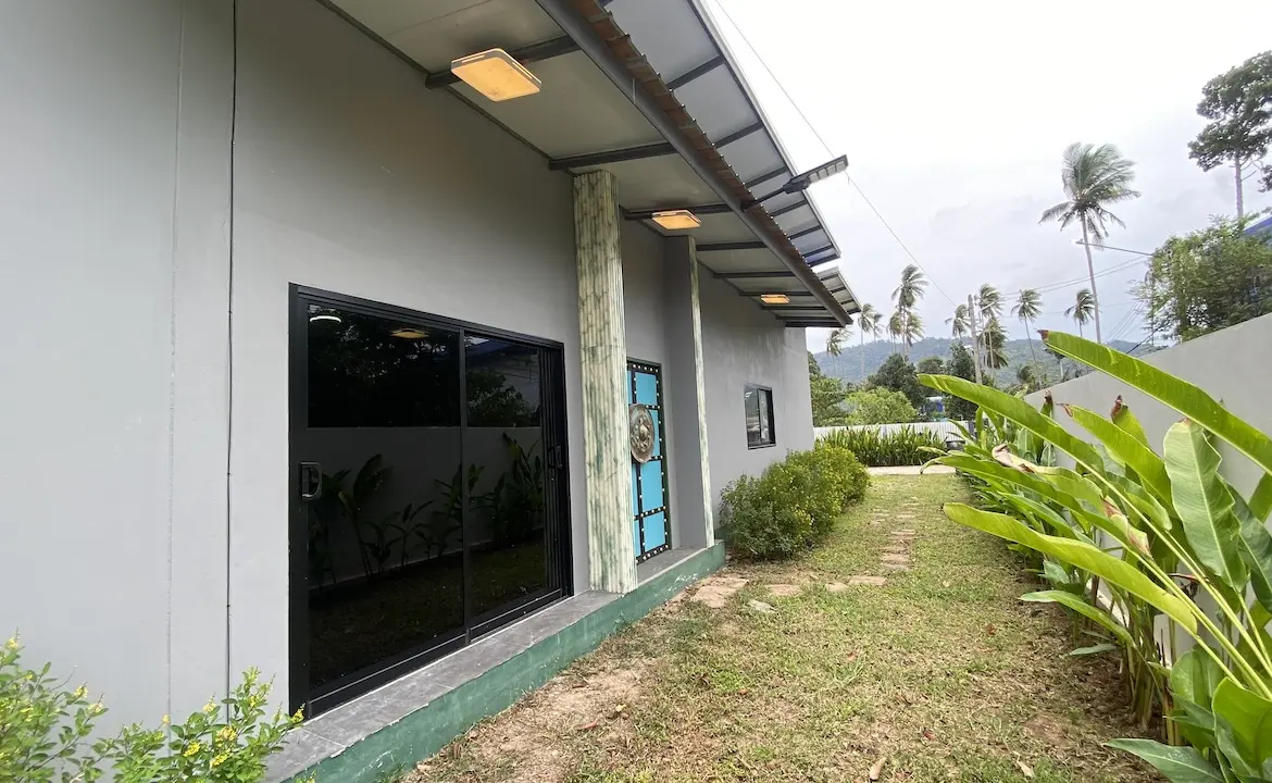 Namueng Thai House Exterior
