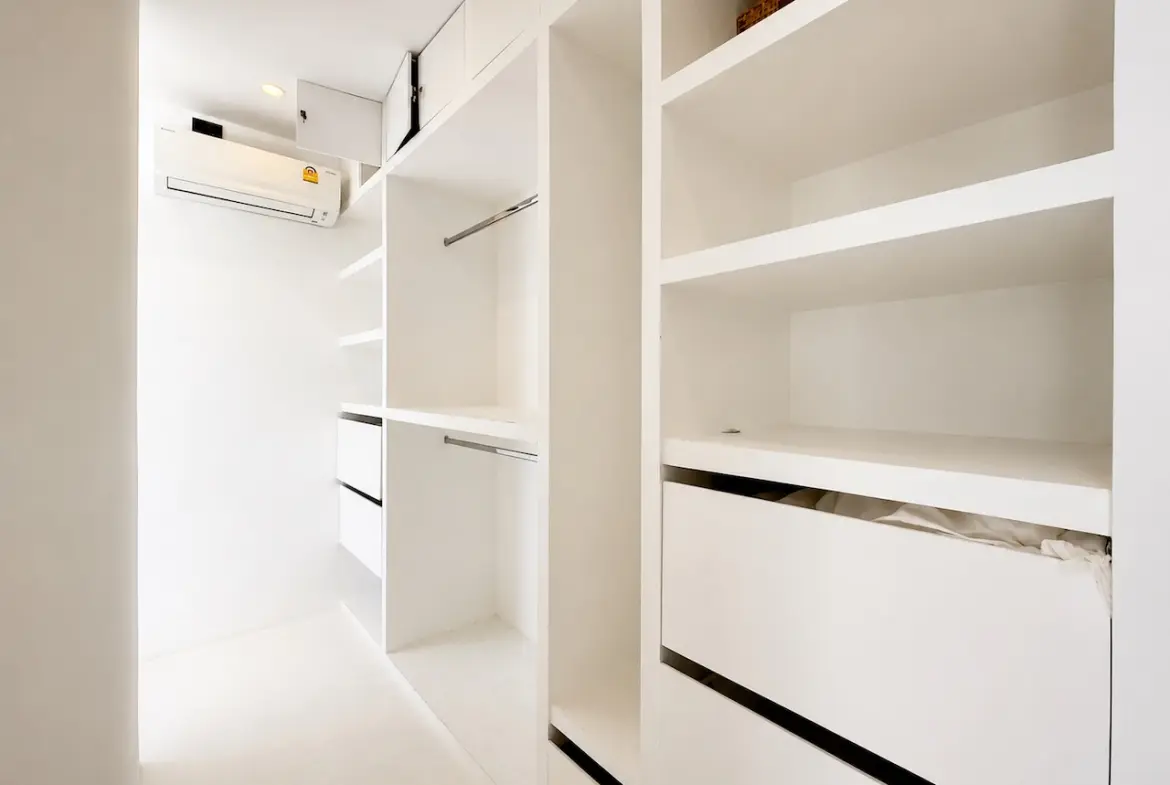 Sea View Chaweng Property For Sale Wardrobe