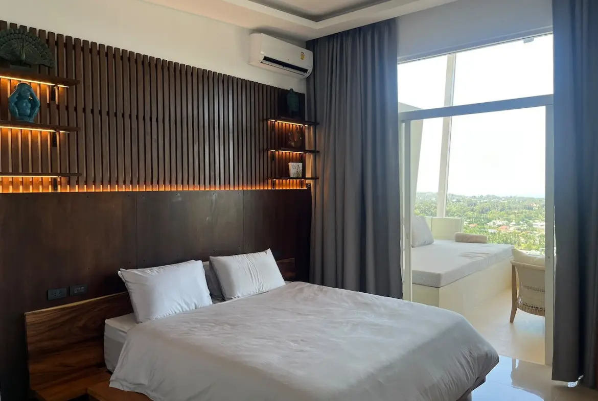 Sea View Penthouse in Maenam Bedroom