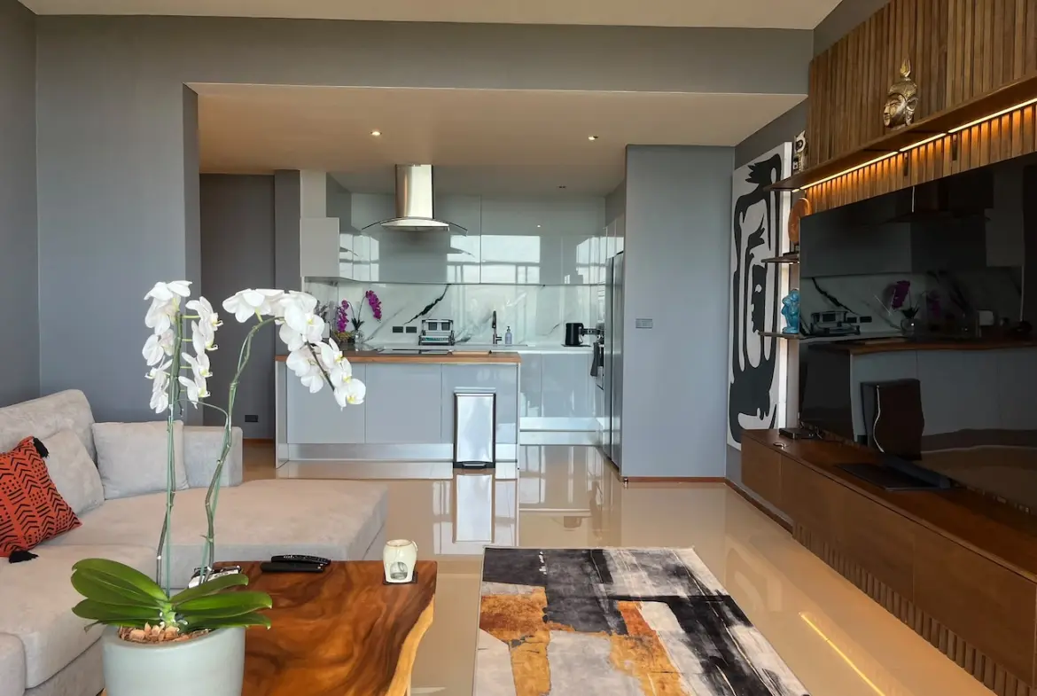 Sea View Penthouse in Maenam Living room and Kitchen