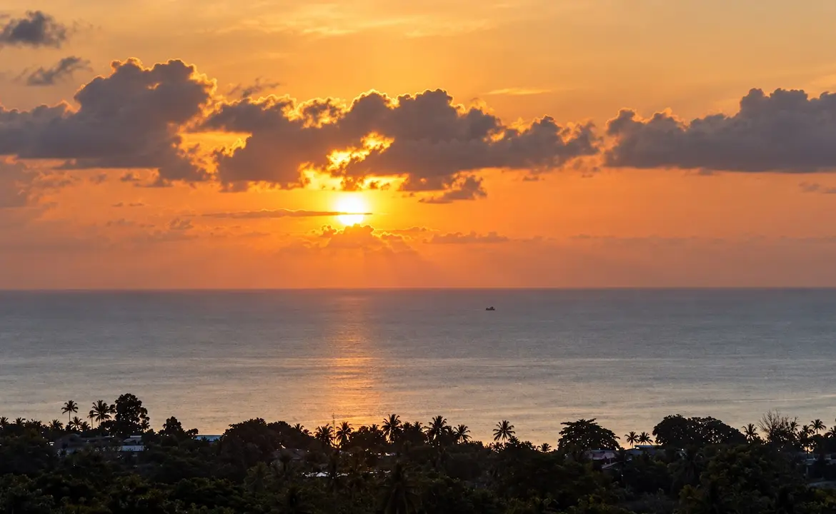 Chaweng 4-Bed Sea View Villa Sunrise