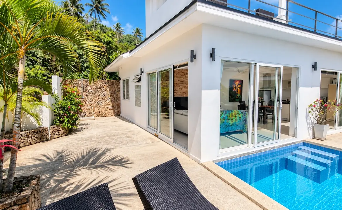 Chaweng 4-Bed Sea View Villa Exterior