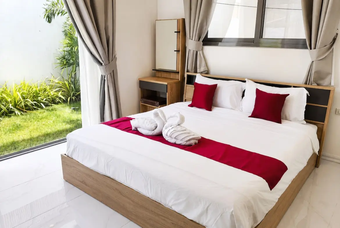Koh Samui Modern Villa Bedroom