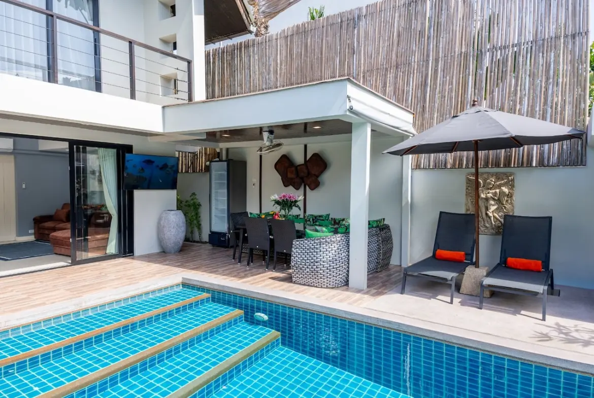 Maenam Beachside Villa Outdoor Area