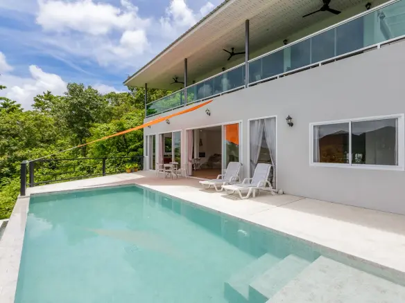 Chaloklum bay view villa Swimming Pool