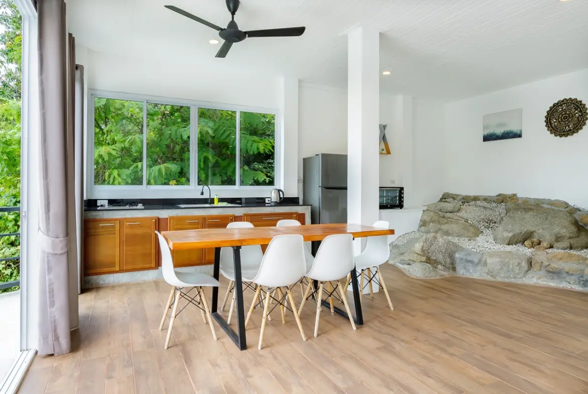 Chaloklum bay view villa Interior
