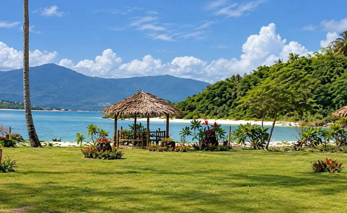 Koh Som Beach Land