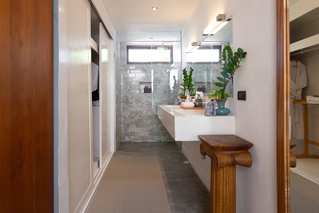 Baan Capo For Rent Koh Samui Bathroom