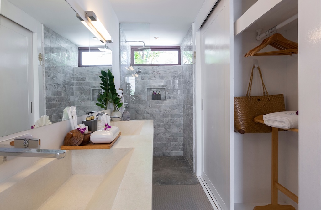 Baan Capo For Rent Koh Samui Bathroom